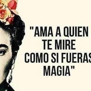 Meet your Posher, Claudia